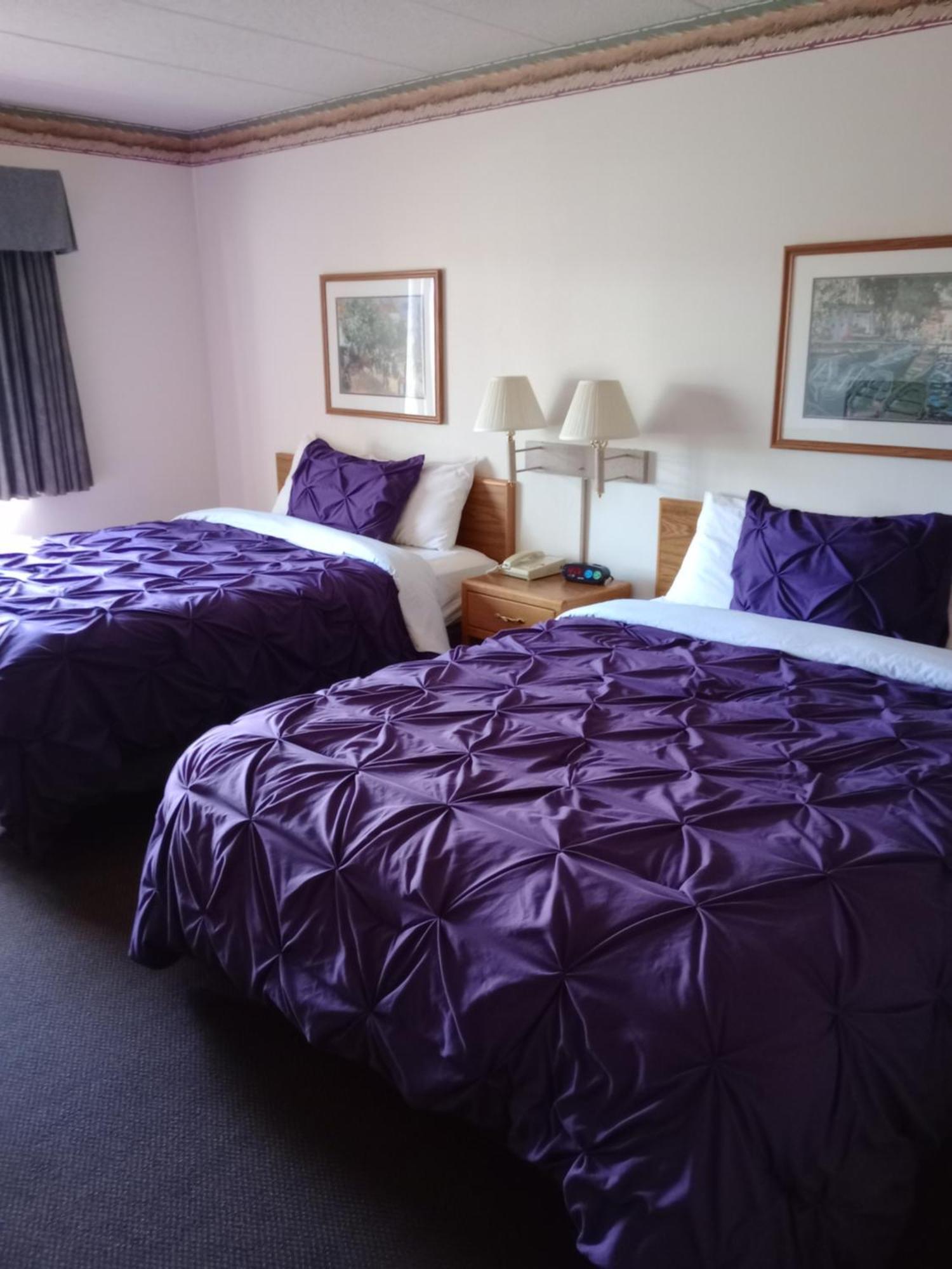 Fairbridge Inn & Suites Thorp Buitenkant foto